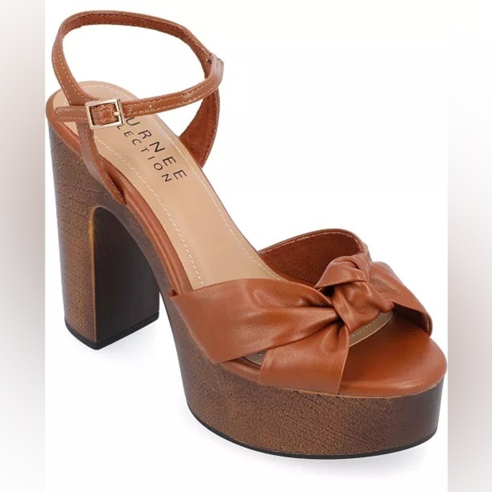 Journee Collection Women's Tru Comfort Foam Lorrica Sandals cognac 9